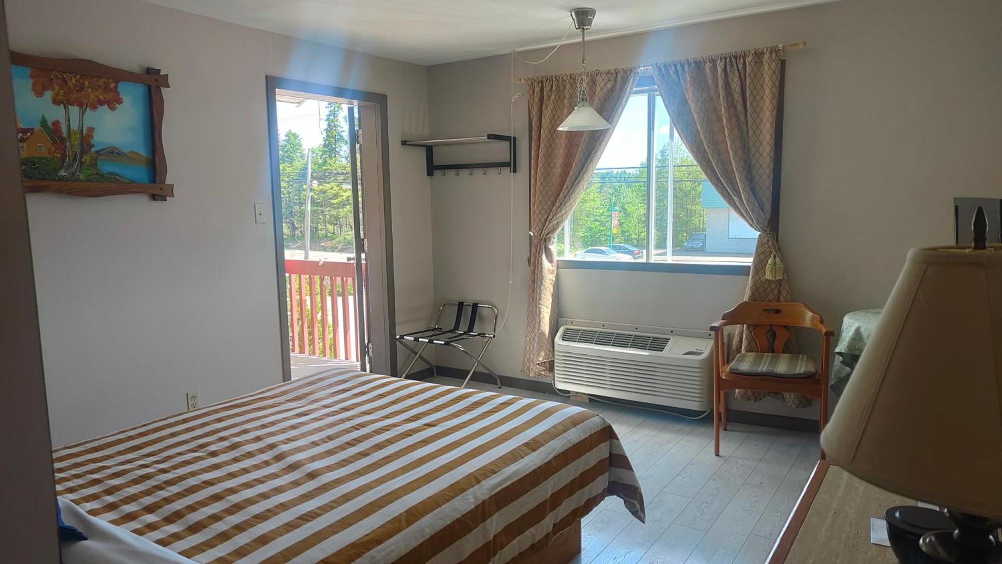 Motel Le Radisson De Val-David Bilik gambar